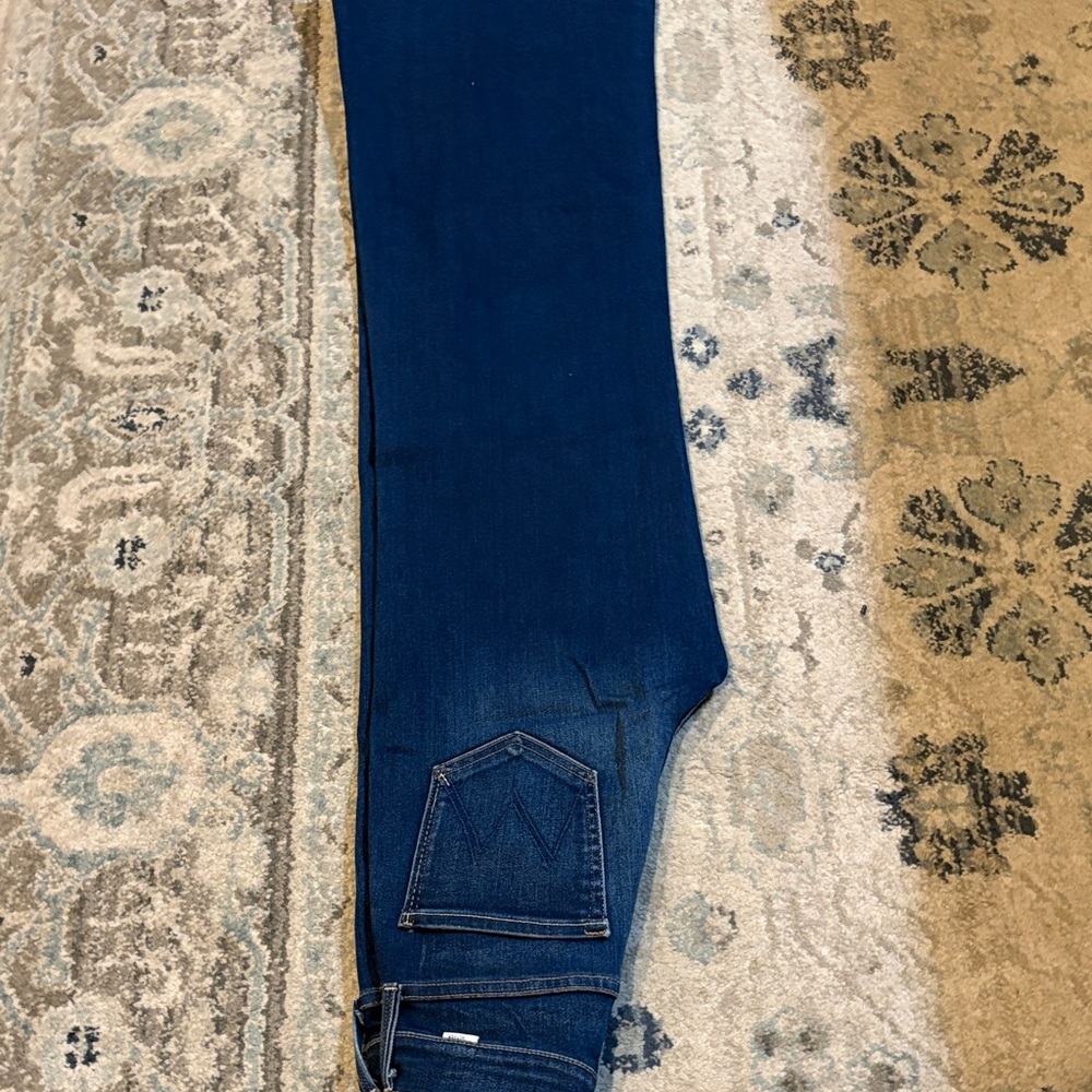 MOTHER Dark Blue Flare Jeans Tomcat Roller